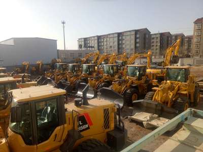 雷沃工程机械喜迎2018旺季开门红