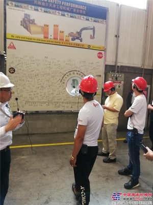 约翰迪尔与机友会再携手 为用户打造品鉴之旅