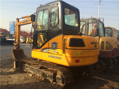 恒安工程机械设备 专业水上挖掘机租赁与安装服务，助力江苏工程建设